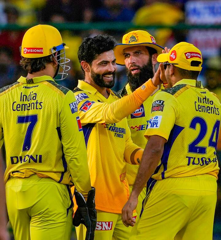 दुसरीकडे, चार वेळा विजेतेपद पटकावलेल्या चेन्नई संघाने 14 पैकी आठ सामने जिंकून 17 गुणांसह प्लेऑफमध्ये प्रवेश केला. गुणतालिकेत चेन्नई दुसऱ्या स्थानावर आहे. गुणतालिकेत पहिल्या दोन स्थानावर असलेल्या संघांना पहिल्या क्वालिफायरमध्ये खेळण्याची संधी मिळणार आहे.