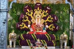 Dagadusheth Ganpati : शेषात्मज गणेश जयंतीनिमित्त 'दगडूशेठ' गणपती मंदिरात शेषनागाच्या प्रतिकृतींची पुष्पसजावट