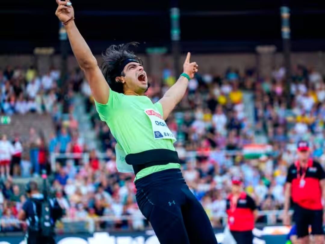 indian javelin thrower neeraj chopra become the number one in mens javelin throw event know details Neeraj Chopra: உலகத் தரவரிசையில் முதலிடம்.. நம்பர் ஒன் ஈட்டி எறிதல் வீரர் என்ற வரலாறு.. அசத்தும் நீரஜ் சோப்ரா!