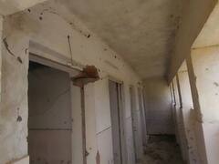 बस्ती में 26 लाख की लगता से बने सामुदायिक शौचालय का बुरा हाल, दीवार टूटी, सीट खराब और टोंटी गायब