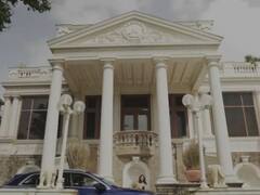 न सलमान न आमिर, बॉलीवुड के इस खान के पास है सबसे आलीशान घर! अंदर से लेकर बाहर तक नहीं किसी 'जन्नत' से कम