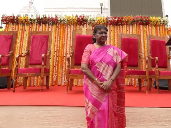 Jharkhand President Draupadi Murmu inaugurate new High Court in Ranchi Guests started arriving President Jharkhand Visit: नये हाई कोर्ट भवन में पहुंचने लगे मेहमान, थोड़ी ही देर में राष्ट्रपति द्रौपदी मुर्मू करेंगी उद्घाटन