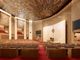 नई संसद में राज्यसभा में लाल और लोकसभा में बिछा है हरा कारपेट... जानिए क्या है इसके पीछे का कारण नई संसद में राज्यसभा में लाल और लोकसभा में बिछा है हरा कारपेट... जानिए क्या है इसके पीछे का कारण