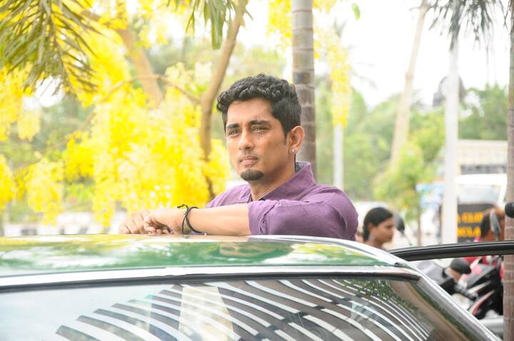 జూన్ 9న తెలుగు, తమిళ భాషల్లో భారీ స్థాయిలో విడుదల కానున్న ఈ సినిమాకు వివేక్ కూచిభొట్ల సహ నిర్మాత.