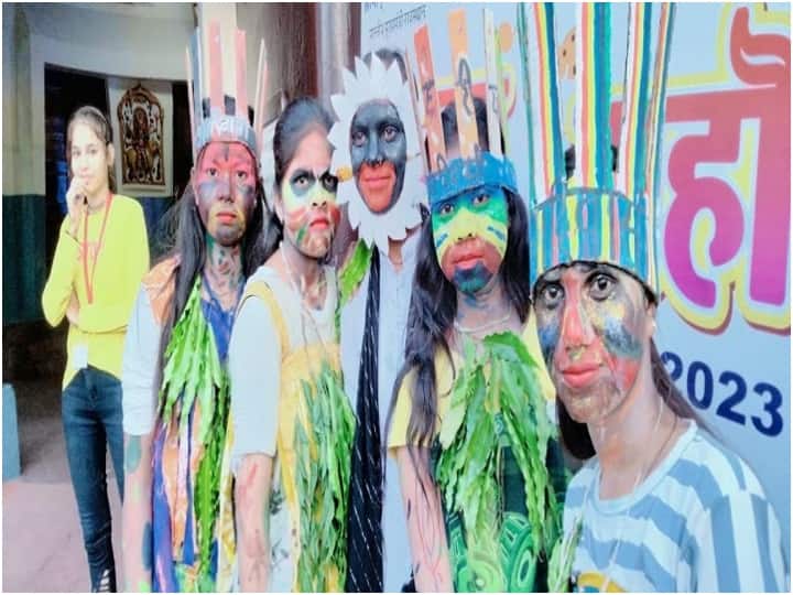 unique art festival 400 tribal students performed in different dance form ann Udaipur: आर्ट फेस्टिवल में आदिवासी बच्चों ने नृत्य से बांधा समा, गूंजती रही तालियां, जानें- और क्या था खास