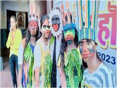 आर्ट फेस्टिवल में आदिवासी बच्चों ने नृत्य से बांधा समा, गूंजती रही तालियां, जानें- और क्या था खास