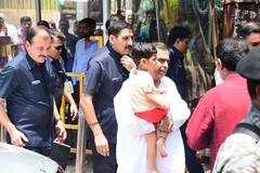 Ambani Family Pics: पोते पृथ्वी को गोद में लिए बप्पा के दर्शन करने सिद्धिविनायक गए मुकेश अंबानी, बहू श्लोका का दिखा सिंपल अवतार