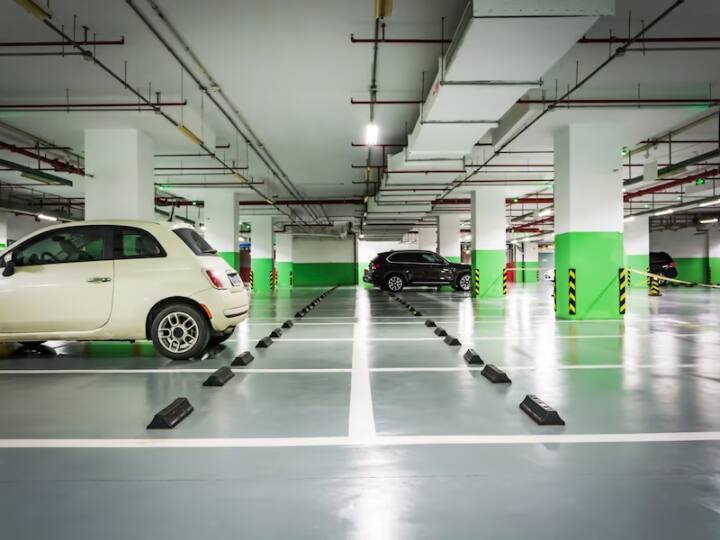 FASTag से हो जायेगा पार्किंग का पेमेंट, भीड़भाड़ को कहिए बाय-बाय Paytm users can now pay through FASTag at select Airport parking in India check out how FASTag से हो जायेगा पार्किंग का पेमेंट, भीड़भाड़ को कहिए बाय-बाय