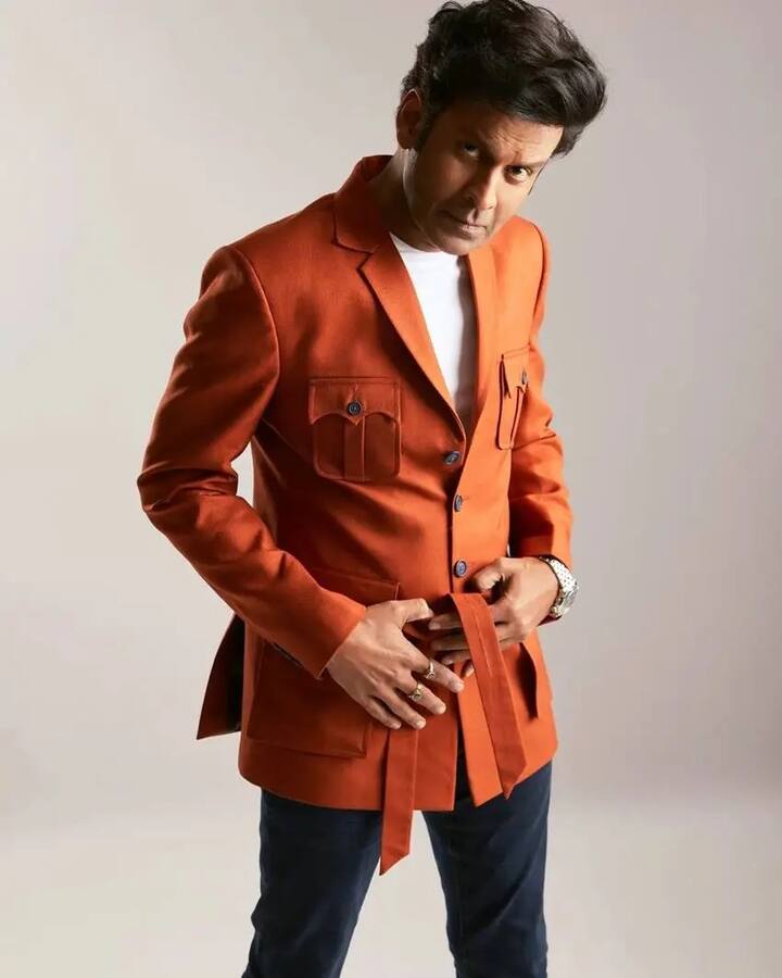 इस फिल्म का एक्टर जमकर प्रमोशन कर रहे हैं. वहीं प्रमोशन के दौरान न्यूज चैनल आजतक को दिए इंटरव्यू में मनोज ने अपने काम के साथ-साथ पर्सनल लाइफ को लेकर भी कई दिलचस्प खुलासे किए.