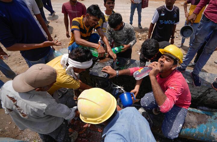 राज्यासह पुण्यात मागील काही दिवस अवकाळी पावसानं थैमान घातलं होतं. यामुळे अनेक शेतकऱ्यांचं नुकसान झालं. मात्र यानंतर आता राज्यात सूर्य आग ओकणार असल्याचा अंदाज हवामान खात्यानं दिला आहे.
