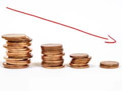 इन लोगों का हो गया नुकसान, पिछले साल कम बढ़ी सैलरी, रिपोर्ट में सामने आई बात