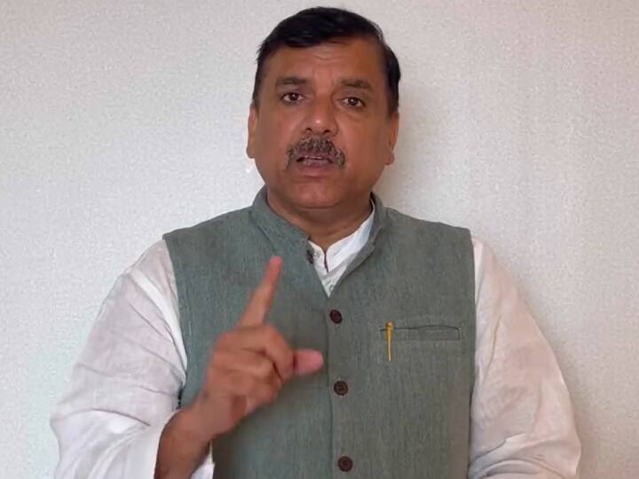 AAP MP Sanjay Singh claims, ED raids going on at the places of close ones ANN ED Raid in Delhi: आप सांसद संजय सिंह का दावा, करीबियों के ठिकानों पर चल रही ED की छापेमारी