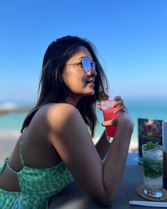 Vani bhojan : ஆரோமலே பேபி அவ பியூட்டி தனி கிளாஸ்சுதான்.. பாலி ட்ரிப் சென்றுள்ள நடிகை வாணி போஜன்!