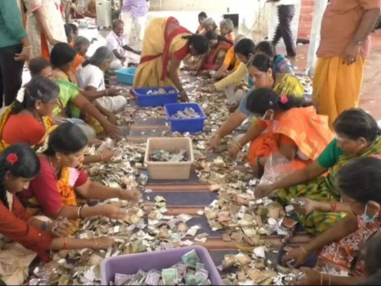 The famous temples of Trichy district collect so much money as offerings TNN திருச்சி மாவட்டத்தில் பிரசித்தி பெற்ற கோயில்களில் இவ்வளவு உண்டியல் காணிக்கை வசூலா?