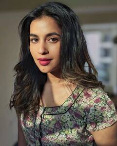 Komalee Prasaad Photos : అందాల కోమలీ - వేసవిలో చిరు జాబిలి 