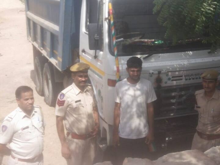 Rajasthan News mafia attack on ACP car by backing dumper in Jodhpur ann Rajasthan News: बजरी से भरे डंपर को एसीपी ने रोका तो ड्राइवर ने की चढ़ाने की कोशिश, बाल-बाल बचे अधिकारी