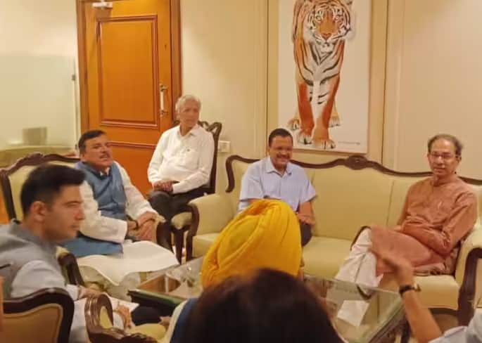 Arvind Kejriwal Meets Uddhav Thackeray To Seek Support Against Centre's Ordinance Arvind Kejriwal: દિલ્હીના મુખ્યમંત્રી અરવિંદ કેજરીવાલ મહારાષ્ટ્ર પહોંચ્યા, કહ્યુ- આવો વ્યક્તિ દેશ ચલાવી શકતો નથી જે...