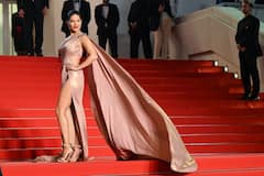 Sunny Leone Exudes Elegance In Satin Gown At Cannes