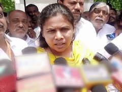 వాళ్లింట్లో ఆడవాళ్లూ జాగ్రత్తగా ఉండాలి, ఇలా ప్రపంచంలో ఎక్కడా చూడలా - భూమా అఖిలప్రియ