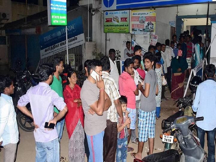 ATM Cash Withdrawals rises by 235 per cent after demonetisation done in year 2016 see details ATM Cash Withdrawals: नोटबंदी से नोटबदली तक... अब एटीएम से इतना ज्यादा कैश निकाल रहे हैं लोग