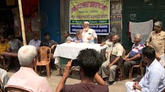 নতুন করে পার্ক সার্কাস মার্কেট তৈরির সিদ্ধান্ত পুরসভার, সরে যেতে নারাজ ব্যবসায়ীরা