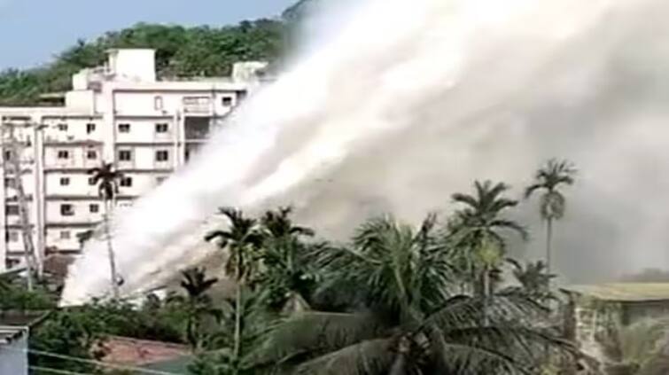 A woman died due to a water supply pipe burst, 5 people were injured, a shocking video came out