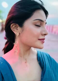 Aathmika : என்னவென்று சொல்வதம்மா வஞ்சி அவள் பேரழகை ..நடிகை ஆத்மிகாவின் கேசுவல் க்ளிக்ஸ்!