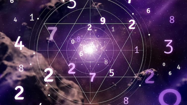 Numerology horoscope 19 December 2023 future by date of birth ank jyotish Numerology 19 December 2023 : आज 'या' जन्मतारखेच्या लोकांना मिळणार आनंदाची बातमी; धनलाभाचे योग