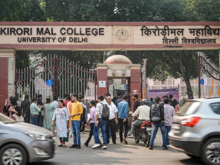 Delhi University Panel Proposes To Drop Course On BR Ambedkar Know What is Truth Delhi University: क्या दिल्ली यूनिवर्सिटी की समिति ने आंबेडकर पर कोर्स हटाने का दिया था प्रस्ताव? जानें क्या है सच्चाई