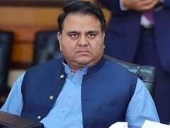 Imran Khan PTI: इमरान खान की PTI से रिश्ता तोड़ने वालों में दो हिंदू नेता भी शामिल, देखें तस्वीरें