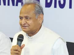 आपराधिक मानहानि मामला: अशोक गहलोत के खिलाफ दिल्ली पुलिस ने दाखिल की रिपोर्ट, 1 जून को होगी सुनवाई