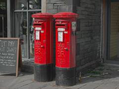 Post Office Schemes: पोस्ट ऑफिस की इन स्कीम्स पर बैंक एफडी से मिल रहा ज्यादा रिटर्न! टैक्स छूट का भी मिलेगा लाभ