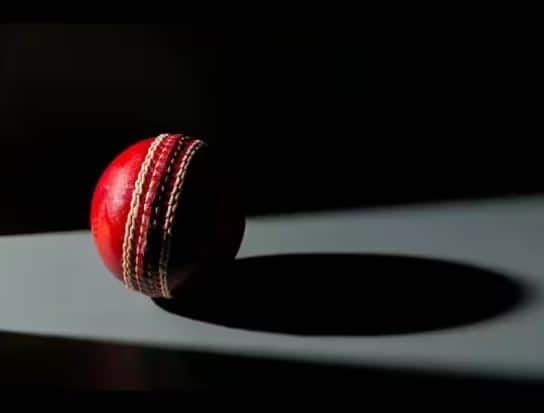 making process of cricket leather ball used in ipl 2023 and all other cricket matches watch video Video: ਕ੍ਰਿਕੇਟ ਤਾਂ ਕਈ ਵਾਰ ਖੇਡਿਆ ਹੋਵੇਗਾ ਪਰ ਇਸ ਵੀਡੀਓ 'ਚ ਵੇਖੋ ਕਿਵੇਂ ਬਣਦੀ ਹੈ ਚਮੜੇ ਦੀ ਗੇਂਦ