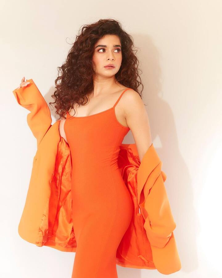 మిథిలా పాల్కర్(Image Credit: Mithila Palkar/Instagram)
