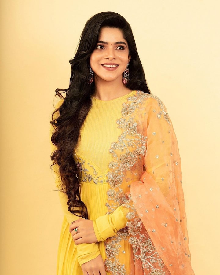 అయితే ఆ సినిమా ఇంకా విడుదల కాలేదు. షూటింగ్ దశలోనే ఉంది.
