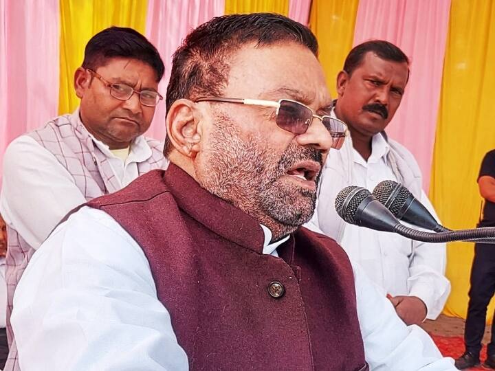 New Parliament Building: नए संसद भवन के उद्घाटन पर स्वामी प्रसाद मौर्य का बड़ा बयान, कहा- 'घिनौना खेल खेल रही बीजेपी' New Parliament Building Inauguration SP Leader Swami Prasad Maurya Reaction On Not Inauguration From President Droupadi Murmu New Parliament Building: नए संसद भवन के उद्घाटन पर स्वामी प्रसाद मौर्य का बड़ा बयान, कहा- 'घिनौना खेल खेल रही बीजेपी'