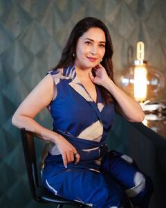Madhuri Dixit Love Life: जब क्रिकेटर से इश्क कर बैठीं बॉलीवुड की ‘धक धक’ गर्ल, जानिए क्यों रही मोहब्बत की दास्तां अधूरी