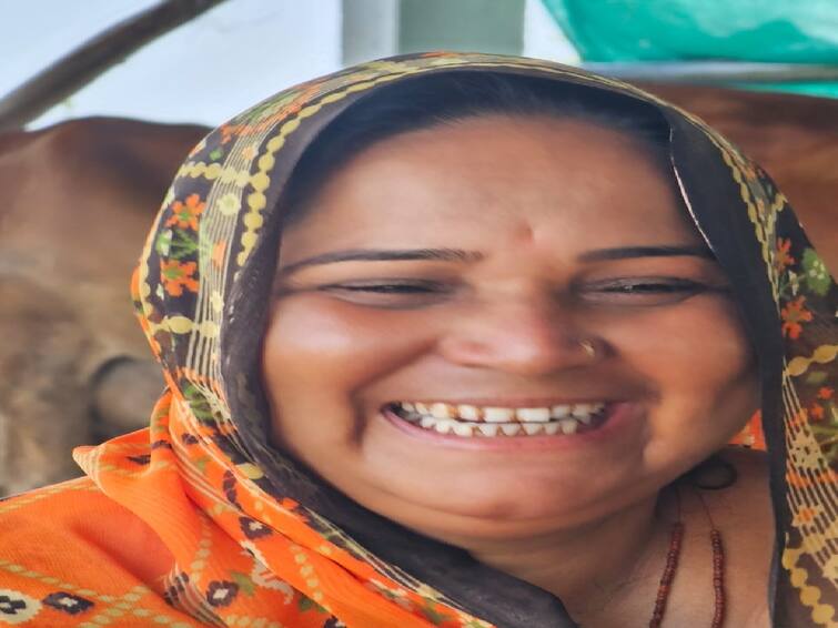 Farmer's Success Story: The family of this woman from Dalod village of Mandal earns 18 lakhs through animal husbandry and horticulture. Farmer's Success Story: પશુપાલન અને બાગાયત ખેતીથી માંડલના દાલોદ ગામની આ મહિલાનો પરિવાર કરે છે 18 લાખની કમાણી