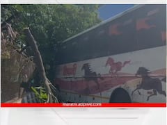 Pune Accident : ब्रेक फेल झाल्याने पुण्यात शिवशाही बसचा अपघात, बस थेट फूटपाथवर