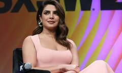 Priyanka Chopra ने किस डायरेक्टर पर किया खुलासा, खोली किसकी पोल ? | ENT LIVE