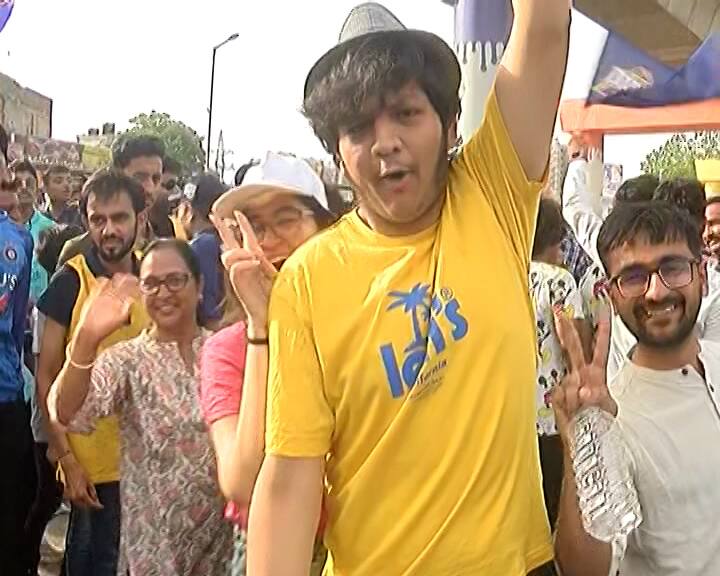 IPL 2023: આઈપીએલ 2023 ની બીજી ક્વોલિફાયર મેચ આજે (26 મે) ગુજરાત ટાઇટન્સ અને મુંબઈ ઇન્ડિયન્સ વચ્ચે રમાશે. બંને ટીમો વચ્ચેની આ મેચ ગુજરાતના હોમ ગ્રાઉન્ડ અમદાવાદ ખાતે રમાશે.