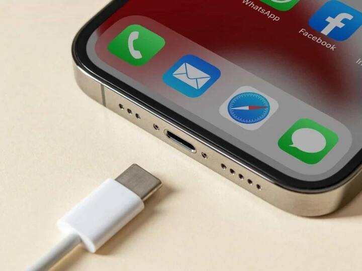 दिलचस्प बात यह है कि TrendForce के अनुसार, 2023 की iPhone सीरीज के फोन भारत में बनाए जा सकते हैं. एक रिपोर्ट के अनुसार, इन्हें टाटा ग्रुप असेंबल कर सकता है.