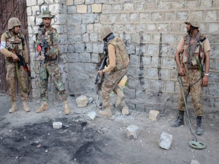 Terrorists entered the oil plant 6 people were shot dead shocking in pakistan Pakistan : எண்ணெய் ஆலைக்குள் புகுந்த பயங்கரவாதிகள்... 6 பேர் சுட்டுக் கொலை... பாகிஸ்தானில் பயங்கரம்...!