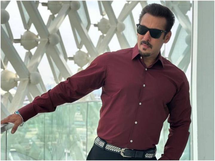 Bigg Boss OTT 2 promo release Salman Khan will host the show streamed on Jio Cinema BB OTT 2 को सलमान खान करेंगे होस्ट, नए प्रोमो में एक्टर ने किया कंफर्म, जानें- किस प्लेटफॉर्म पर स्ट्रीम होगा शो