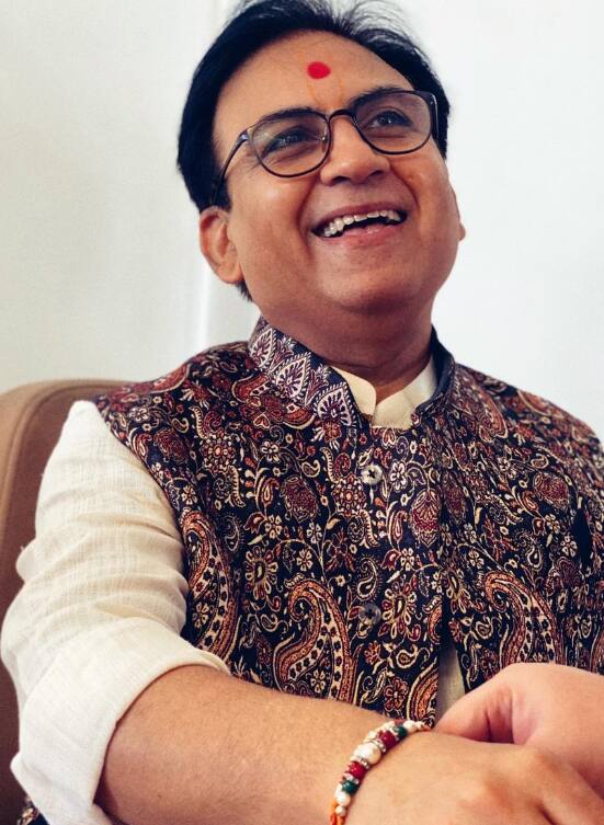 दिलीप जोशी यांनी 'मैने प्यार किया',  'वन 2 का 4', 'ढूंढते रह जाओगे', 'वॉट्स योर राशि', 'खिलाड़ी 420', 'हमराज' आणि 'फिराक' यांसारख्या चित्रपटांमध्ये काम केलं आहे.