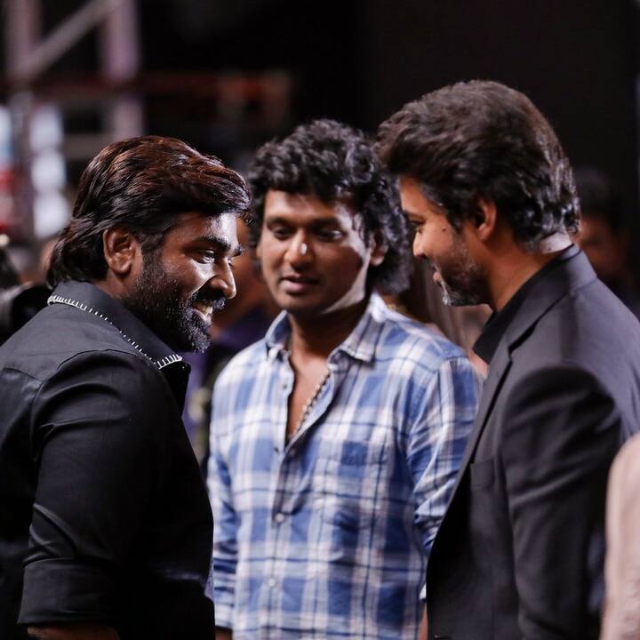 இந்த திரைப்படத்தில் நடிகர் சூர்யா கதாநாயகனாக நடிக்கப் போகிறார் என்று விழா ஒன்றில் பேசினார் லோகேஷ் கனகராஜ். மேலும் சூர்யாவுக்காக இந்த ஸ்கிரிப்டை எழுத 5 ஆண்டுகள் ஆனதாகவும் கூறினார்.