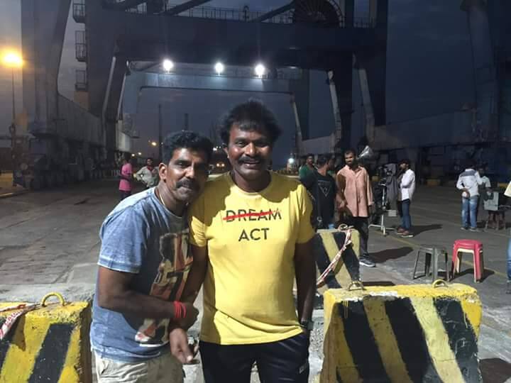 விஷாலுடன், எஸ்.ஜே.சூரியா, செல்வ ராகவன் போன்ற முன்னணி நடிகர்கள் நடித்து வருகின்றனர். இந்த படத்திற்கு ஜிவி பிரகாஷ் இசையமைக்கிறார்.