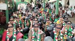 Amaravathi Farmers Protest |ఆర్‌-5 జోన్‌లో పట్టాల పంపిణీ.. నల్లబెలూన్లతో రాజధాని రైతుల నిరసన | ABP