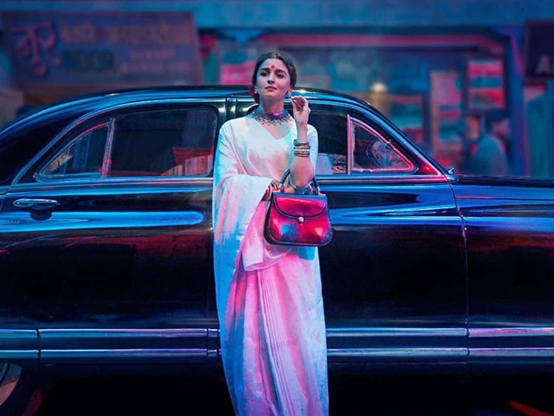 IIFA Awards 2023: 'IIFA'র সুরেলা উদ্বোধন, প্রযুক্তিগত পুরস্কারে শীর্ষে আলিয়ার 'গঙ্গুবাঈ কাথিয়াওয়াড়ি' IIFA 2023: Gangubai Kathiawadi Tops Technical Awards At The Music-Loaded Opening IIFA Awards 2023: 'IIFA'র সুরেলা উদ্বোধন, প্রযুক্তিগত পুরস্কারে শীর্ষে আলিয়ার 'গঙ্গুবাঈ কাথিয়াওয়াড়ি'