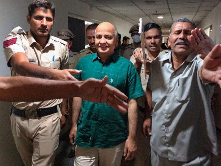 Manish Sisodia wrote a letter to PM Modi from jail, supporting wrestlers sitting on dharna at Jantar Mantar
